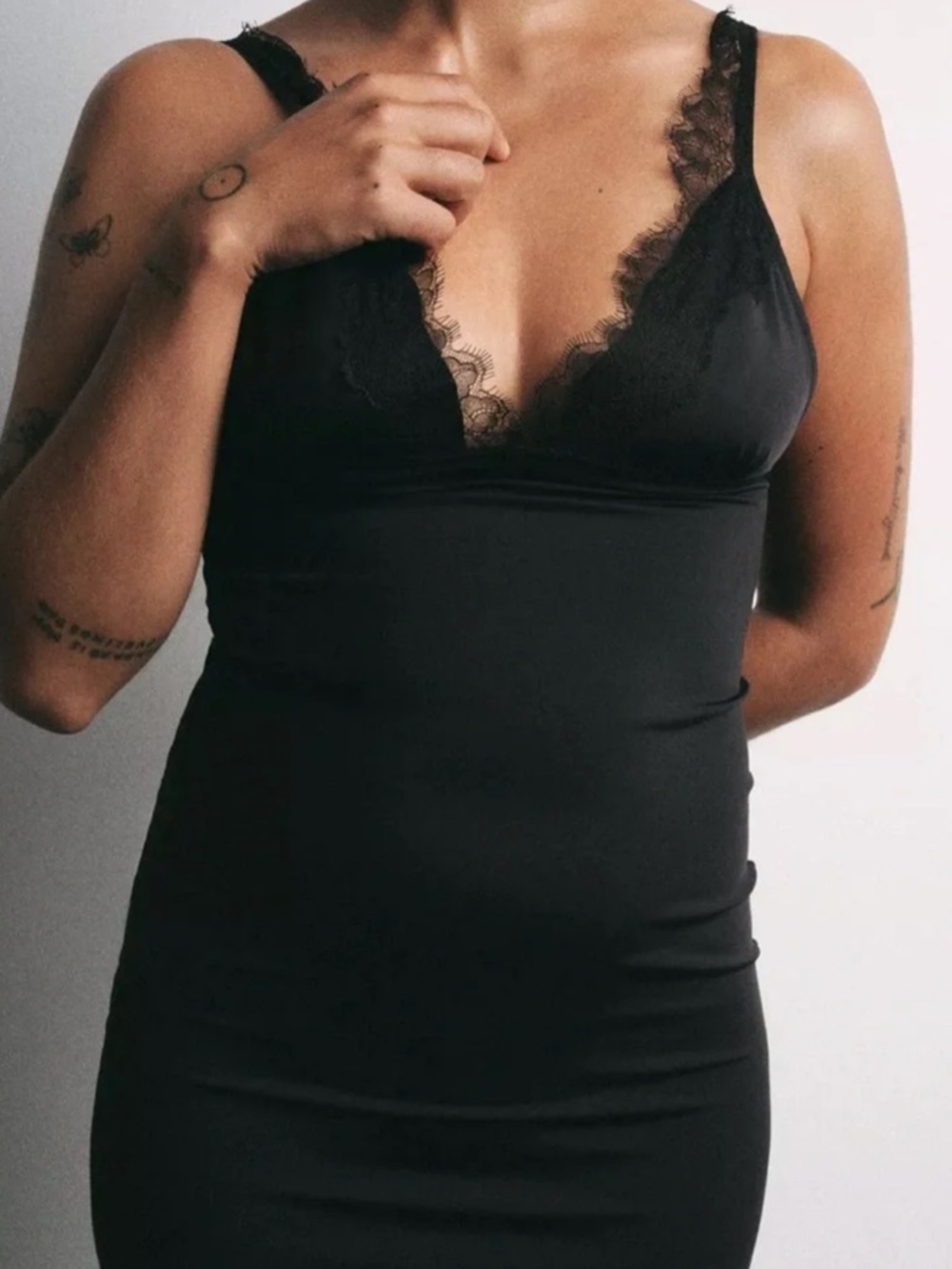 NWT Zara Black Lace V-Neck Slip Midi Dress Fitted Silhouette Sz M - Picture 12 of 16